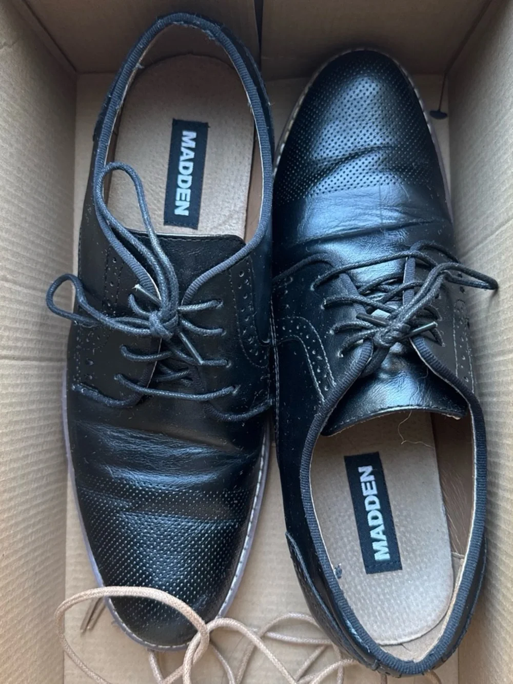 Steve Madden Black Lace-Up Derby Shoes